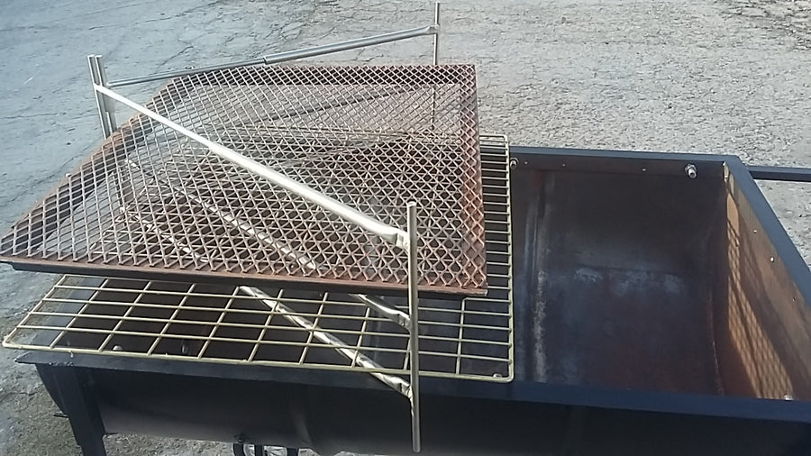 Crossfire configured to hold a grid at an angle